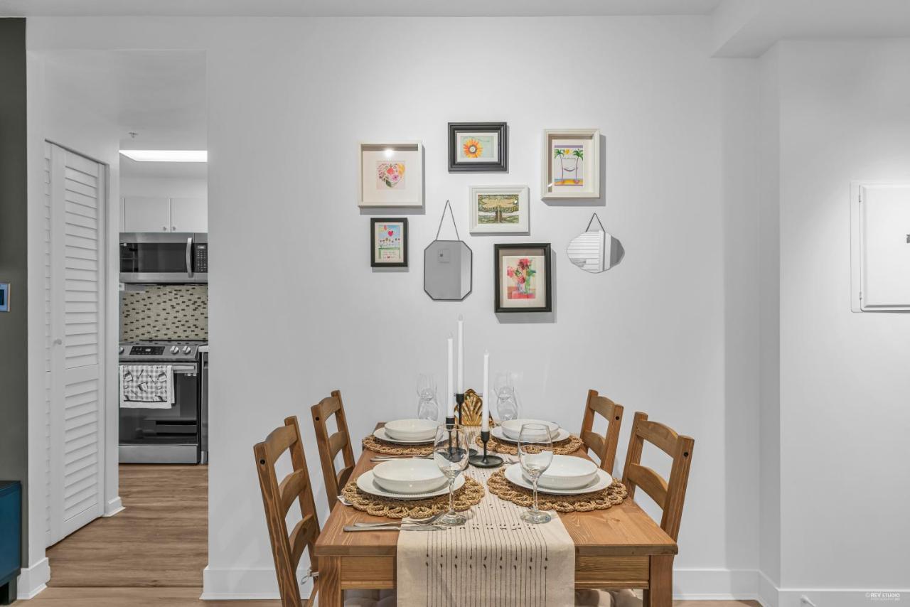 1-Br Condo In Downtown Coal Harbour With Parking And City Views Vancouver Exteriér fotografie
