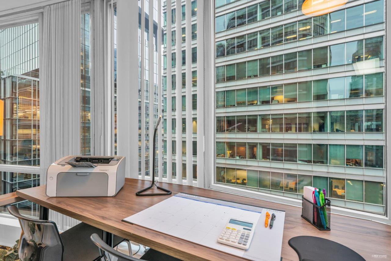 1-Br Condo In Downtown Coal Harbour With Parking And City Views Vancouver Exteriér fotografie