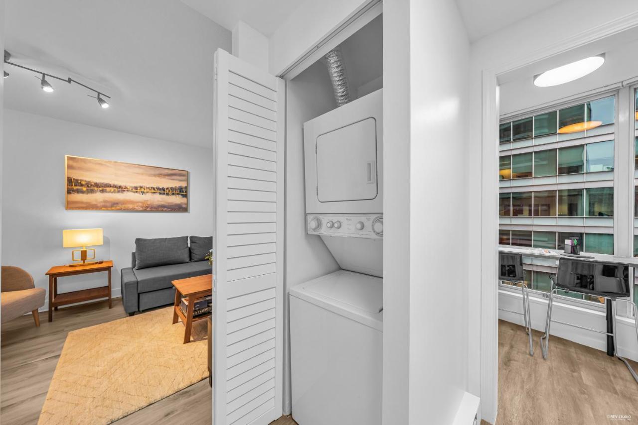1-Br Condo In Downtown Coal Harbour With Parking And City Views Vancouver Exteriér fotografie