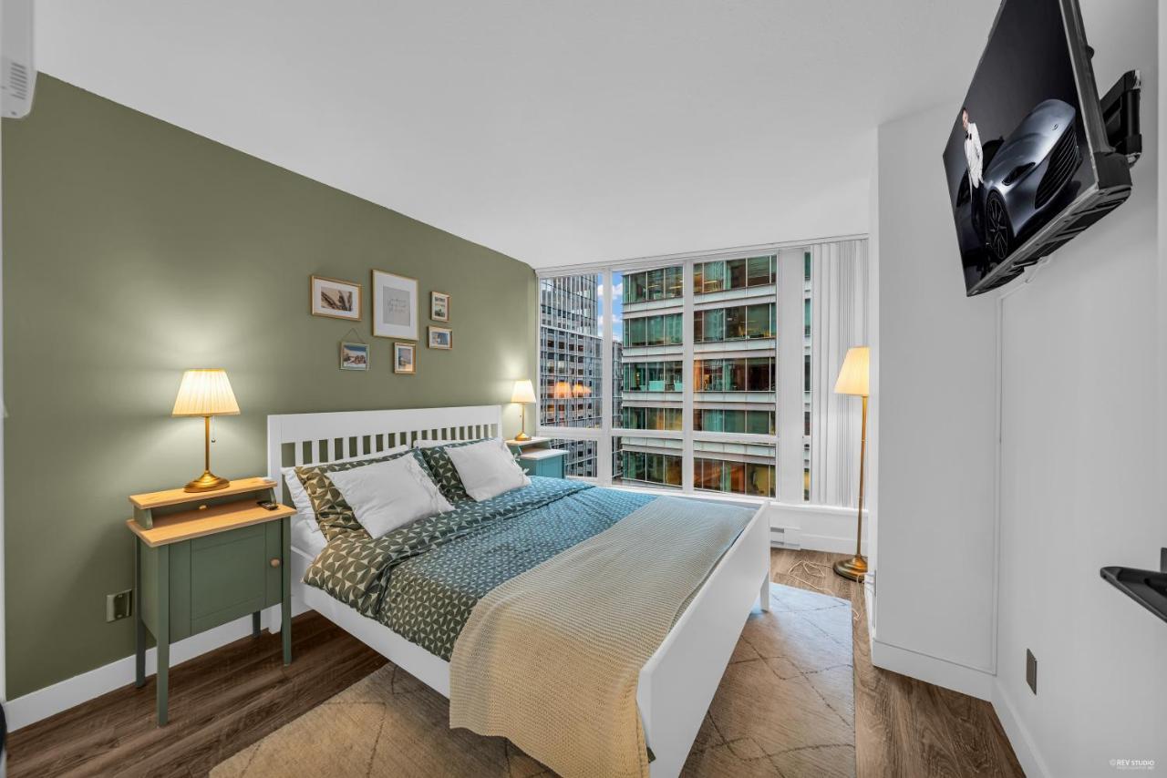 1-Br Condo In Downtown Coal Harbour With Parking And City Views Vancouver Exteriér fotografie